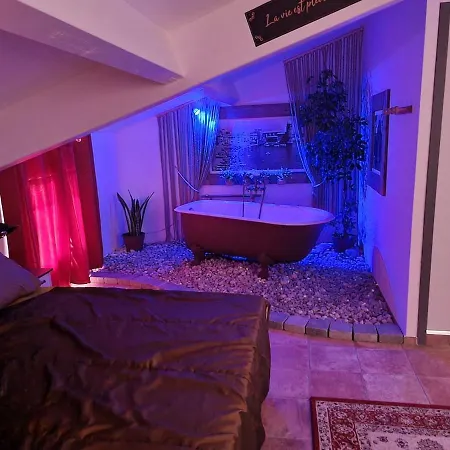 Ideal Famille Et Amis, 2 En 1 Maison, Patio Prive, Parking, Quartier Des Peintres Et Plages A Pieds Collioure