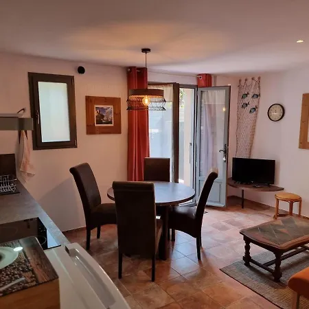 Feriehus Ideal Famille Et Amis, 2 En 1 Maison, Patio Prive, Parking, Quartier Des Peintres Et Plages A Pieds *