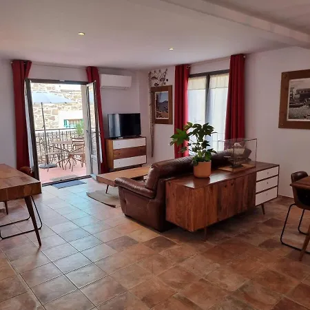 Ideal Famille Et Amis, 2 En 1 Maison, Patio Prive, Parking, Quartier Des Peintres Et Plages A Pieds Holiday home Collioure